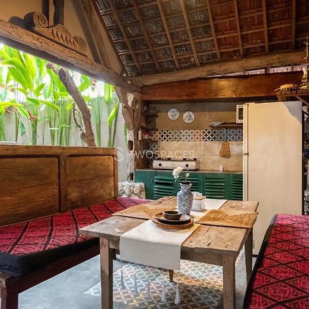 Kayu Beach Villa By Twospaces, Nusa Dua Beach Eksteriør bilde